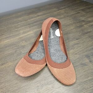 Allbirds Tree Breezers Slip On Ballet Flats Size 5.5 Lightweight Sunkissed Red